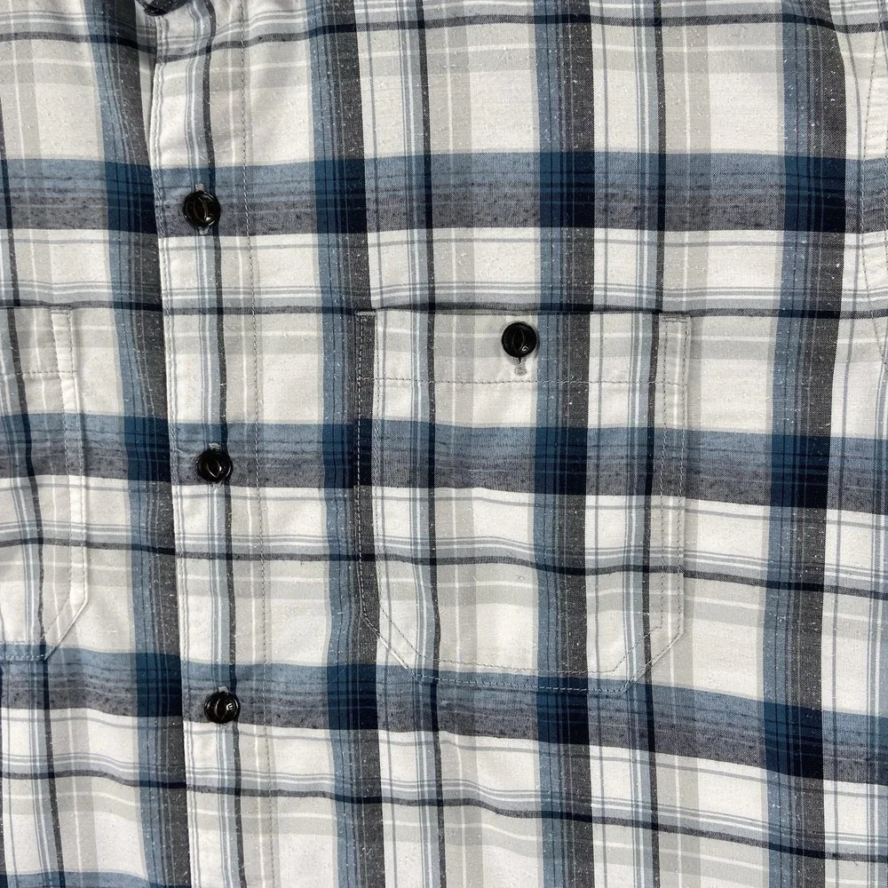 KUHL Shirt Mens Large STYK Button Up Blue Plaid Short Sleeve Pockets Outdoor